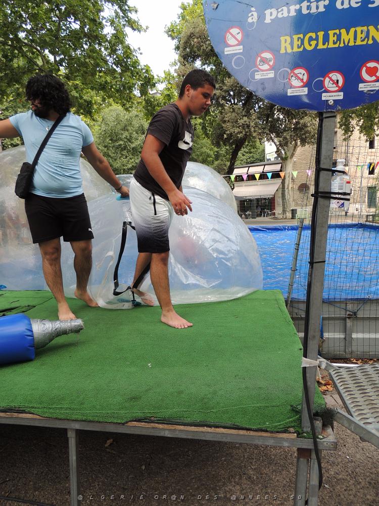 2022 07 UN AIR DE VACANCES LE 22 NIMES (52).JPG -           